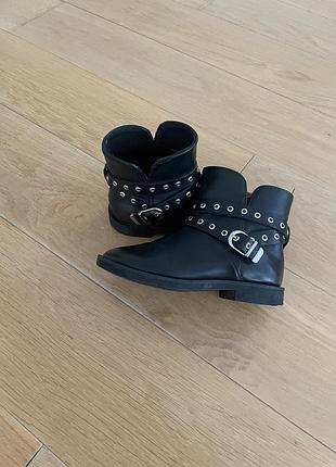 Чоботи для дівчинки zara чорні