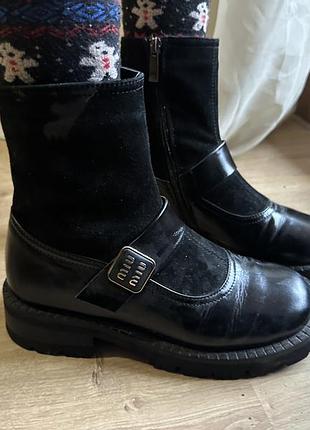 Взуття miu miu