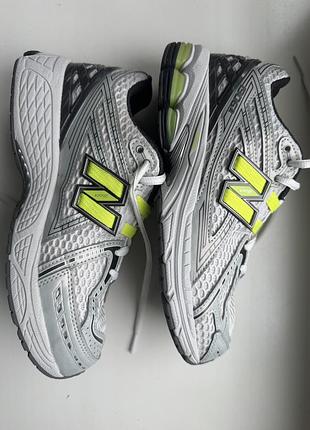 Кросівки унісекс new balance 1906r сірі з жовтими елементами