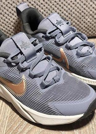 Оригиналінальні кросівки nike 2