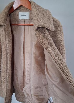 Куртка тедди stradivarius, r.m-l 10