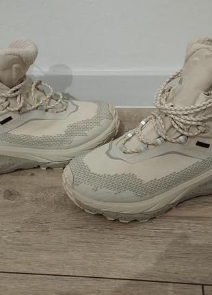 Черевики жіночі hoka one one kaha 2 frost gtx білі