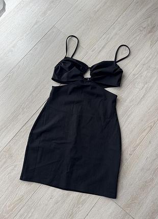 Коротка жіноча сукня zara чорна літня