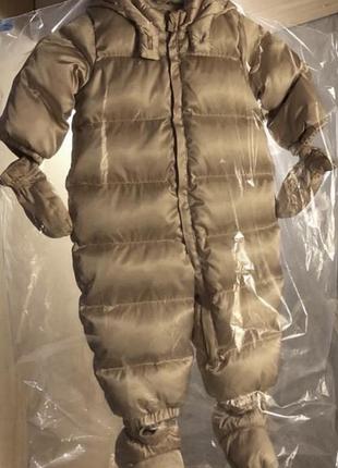 Пуховий дуже теплий і неймовірно зручний комбінезон gap/геп на 0-6 та 6-12.