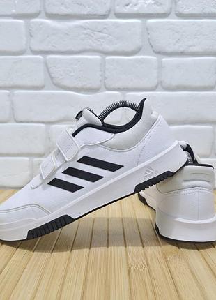 Кросівки adidas