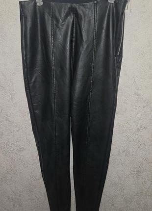 Стильные черные кожаные брюки/лосины new look с вертикальными швами р.12(m-l)(46)