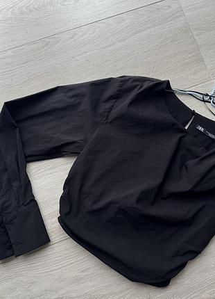 Блуза жіноча zara з одним рукавом, чорна