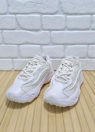 Кроссовки adidas 4