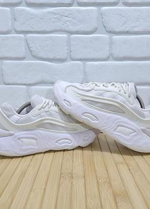 Кроссовки adidas 5