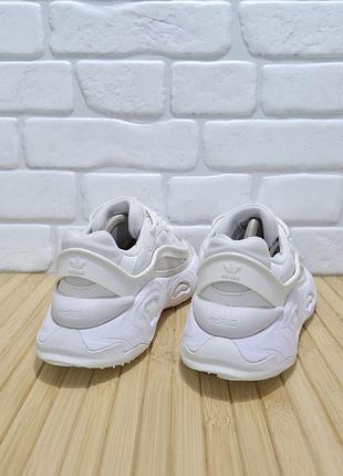Кроссовки adidas 8