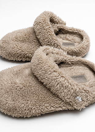 Пушистые тапочки crocs classic cozzzy slipper (оригинал, р. 36-37)