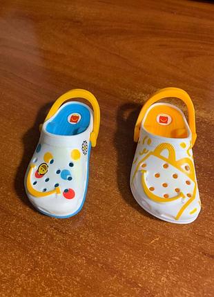 Брелки mcdonald's crocs