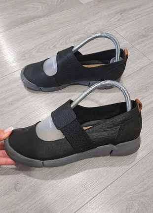 Жіночі спортивні мокасини, туфлі від бренду clarks.  р. 41 (26см) натуральна шкіра.