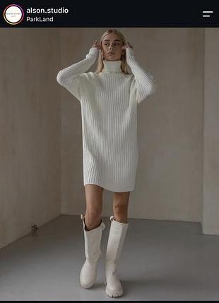 Сукня жіноча alson studio тепла біла безрозмірна. була одягнена 2 рази і випрана, тому просто треба погладити.