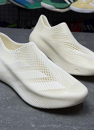 Кросівки пантолети тапки adidas