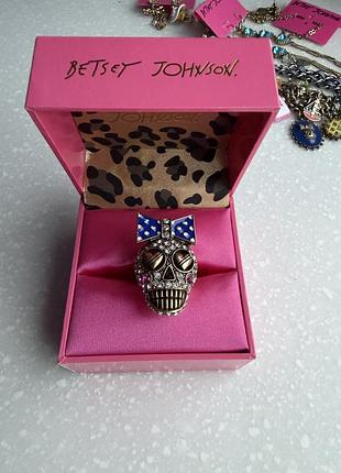 Кільце череп betsey johnson