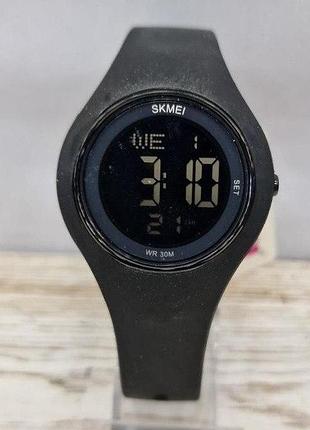 Чоловічий годинник skmei sport 2026-b1a1 оригінал гарантія