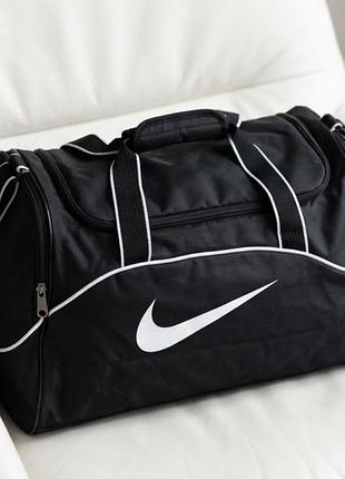 Сумка спортивна nike
