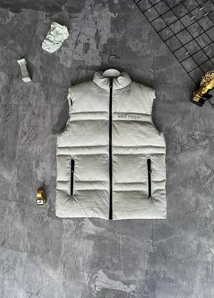 Жилетка чоловіча nike pro сіра