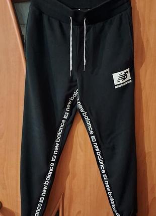 Спортивні штани чоловічі new balance чорні, розмір s