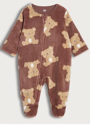 Чоловічок унісекс f&f baby soft touch fleece teddy bear print sleepsuit коричневий фліс