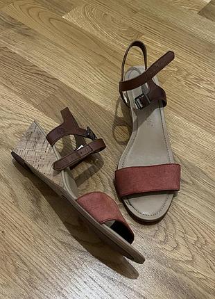 Звуття жіноче timberland 4