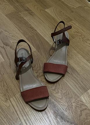 Звуття жіноче timberland