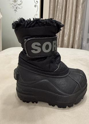 Дитячі зимові чоботи сноутси sorel