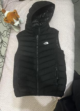 Жилетка дитяча the north face чорна, ріст 146