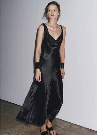 Довга жіноча сукня zara чорна атласна xs-s