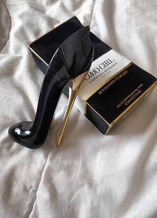 Парфуми carolina herrera good girl жіночі