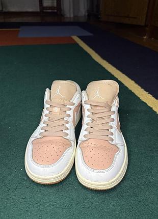 Женские кроссовки nike air force