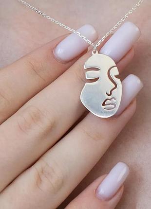 Серебряное колье «силуэт»