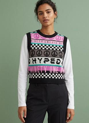 Брендовий укорочений жилет "divided h&amp;m" з графічним принтом. розмір xxs.