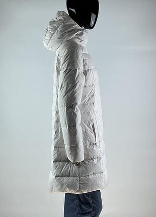Легенький пуховик