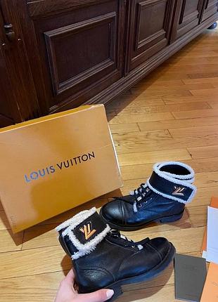 Черевики жіночі louis vuitton чорні 25,5 см шкіра