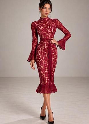 Розпродаж сукня prettylittlething міді мереживна ажурна
