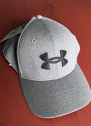 Бейсболка чоловіча under armour сіра