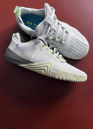 Кросівки under armour сірі