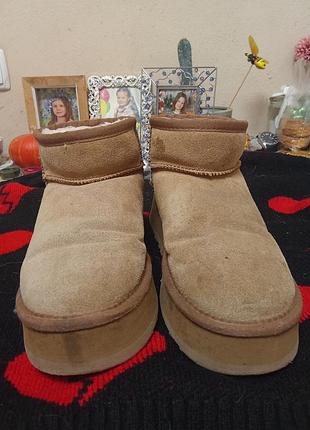 Уггі жіночі ugg на високій підошві, бежеві, 28 см підошва, замша