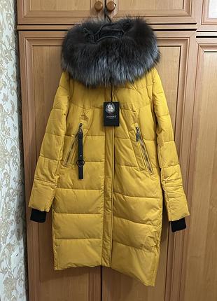 Жіночий зимовий пуховик damader