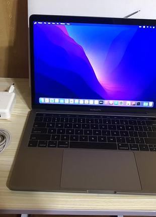 Ноутбук macbook pro retina a1706 2017/ 8gb/ssd 512gb/ tachbar/ 5 годин