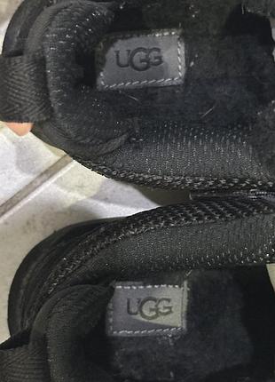 Уггі жіночі ugg чорні 3