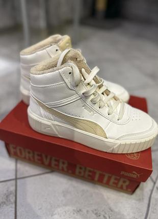 Кросівки жіночі puma утеплені білі