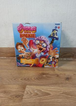 Сімейна настільна гра не розбуди бабусю, greedy granny жадібна бабуся tomy