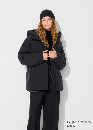 Пуховое короткое пальто куртка женская uniqlo бесшовная, р. м