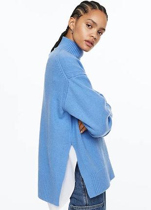Блакитний светр h&m