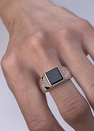 Серебряное кольцо 925 пробы с ониксом
