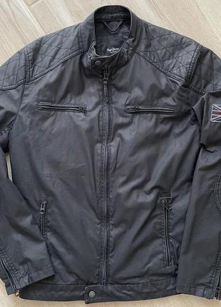 Чоловіча мотокуртка в байкерському стилі pepe jeans london