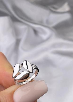 Серебряное кольцо 925 пробы с фианитами, белый цвет вставки, размер 18.5 22, 22